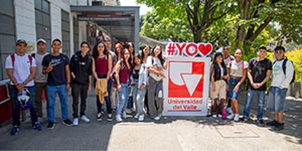 Estudiantes de pregrado de primer semestre recibieron fraternal bienvenida