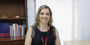 Liderazgo y empat&iacute;a cualidades de la Vicedecana Acad&eacute;mica saliente