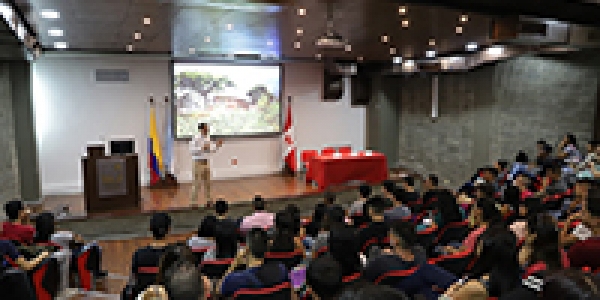 El emprendimiento se toma la Facultad de Administraci&oacute;n