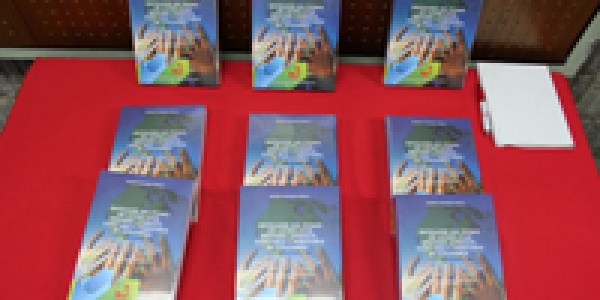 Lanzamiento del libro "Entidades sin &aacute;nimo de lucro ONG. R&eacute;gimen jur&iacute;dico, contable y tributario en Colombia"