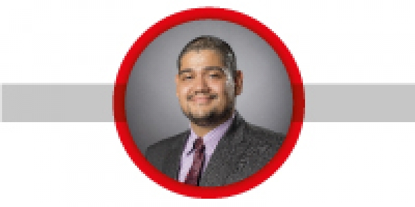 Profesor recibe certificaci&oacute;n en "Investigaci&oacute;n aplicada a la Innovaci&oacute;n Empresarial"