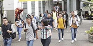 Estudiantes de la sede Buga de visita por la Facultad de Administraci&oacute;n