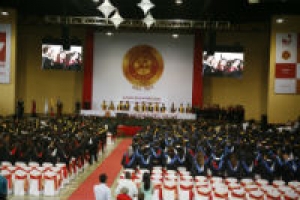 Estudiantes de la Facultad sobresalieron en Ceremonia de Grados