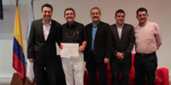 Cl&uacute;ster Sistema Moda