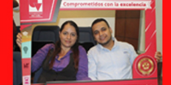 Facultad de Ciencias de la Administraci&oacute;n rindi&oacute; homenaje a candidatos a grado