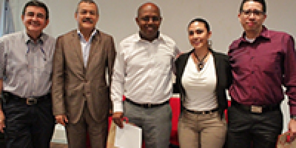 DI&Aacute;LOGOS EMPRESARIALES MACROSNACKS