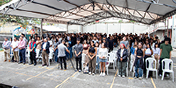 300 nuevos estudiantes de pregrado asistieron a la bienvenida institucional