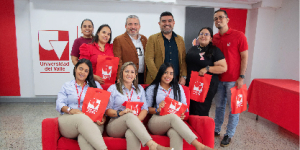 Facultad de Ciencias de la Administraci&oacute;n da la bienvenida a nuevo personal administrativo