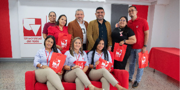 Facultad de Ciencias de la Administraci&oacute;n da la bienvenida a nuevo personal administrativo